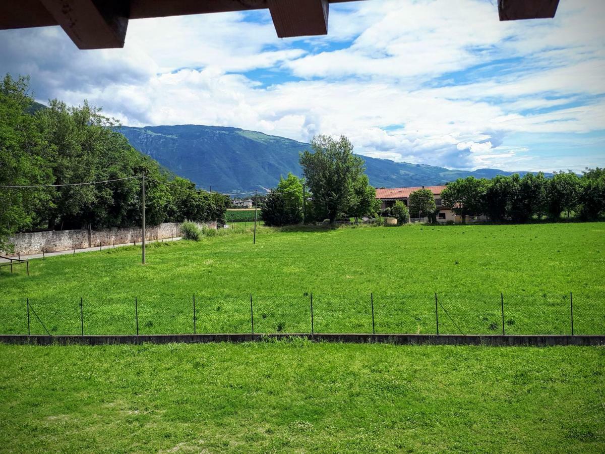 Agriturismo Cabrele Santorso Luaran gambar